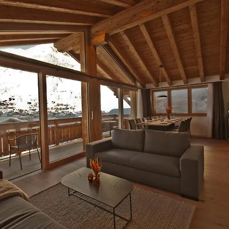 Alpine Colosseo Lejlighedshotel