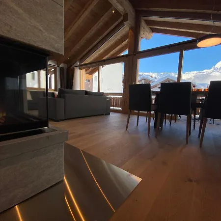 Alpine Colosseo Apart Otel *