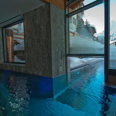 Alpine Colosseo * צרמט