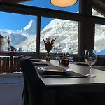 Alpine Colosseo Aparthotel