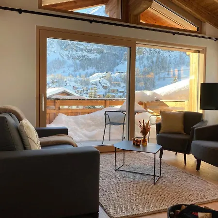 Alpine Colosseo شقة فندقية