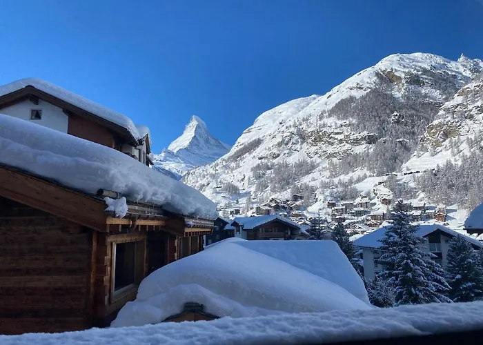 Alpine Colosseo شقة فندقية *
